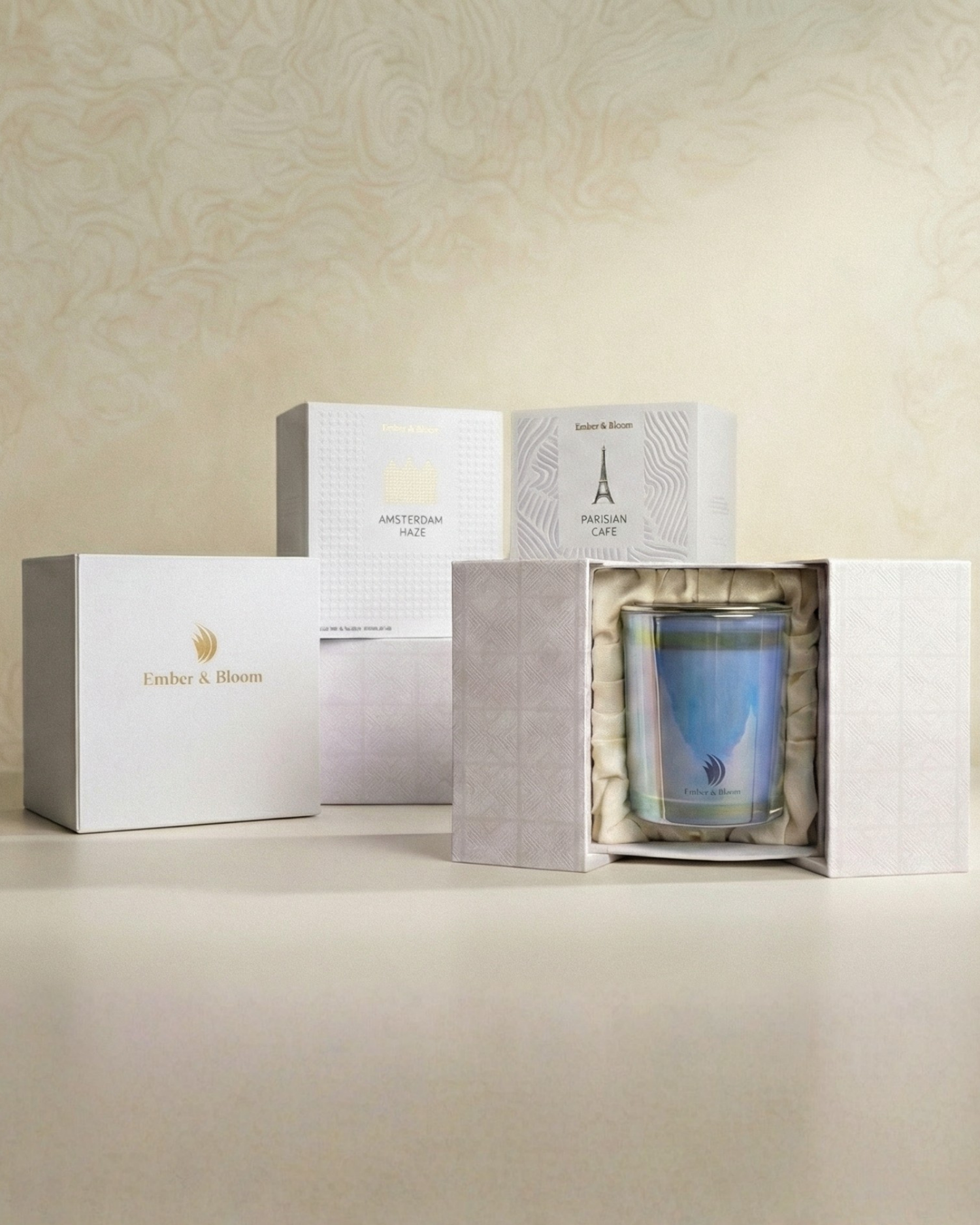 Voya Range of perfumed candles